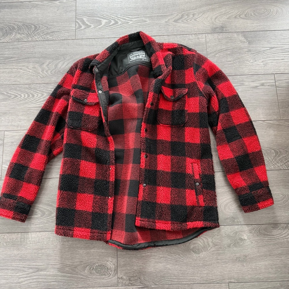 Levi’s Sherpa overshirt size Medium